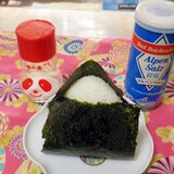 塩むすび　隠し味は味の素